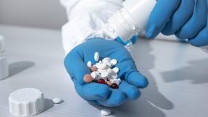 définition antimicrobien
