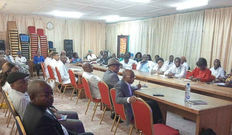 Thèses de doctorat sur la résistance aux antimicrobiens