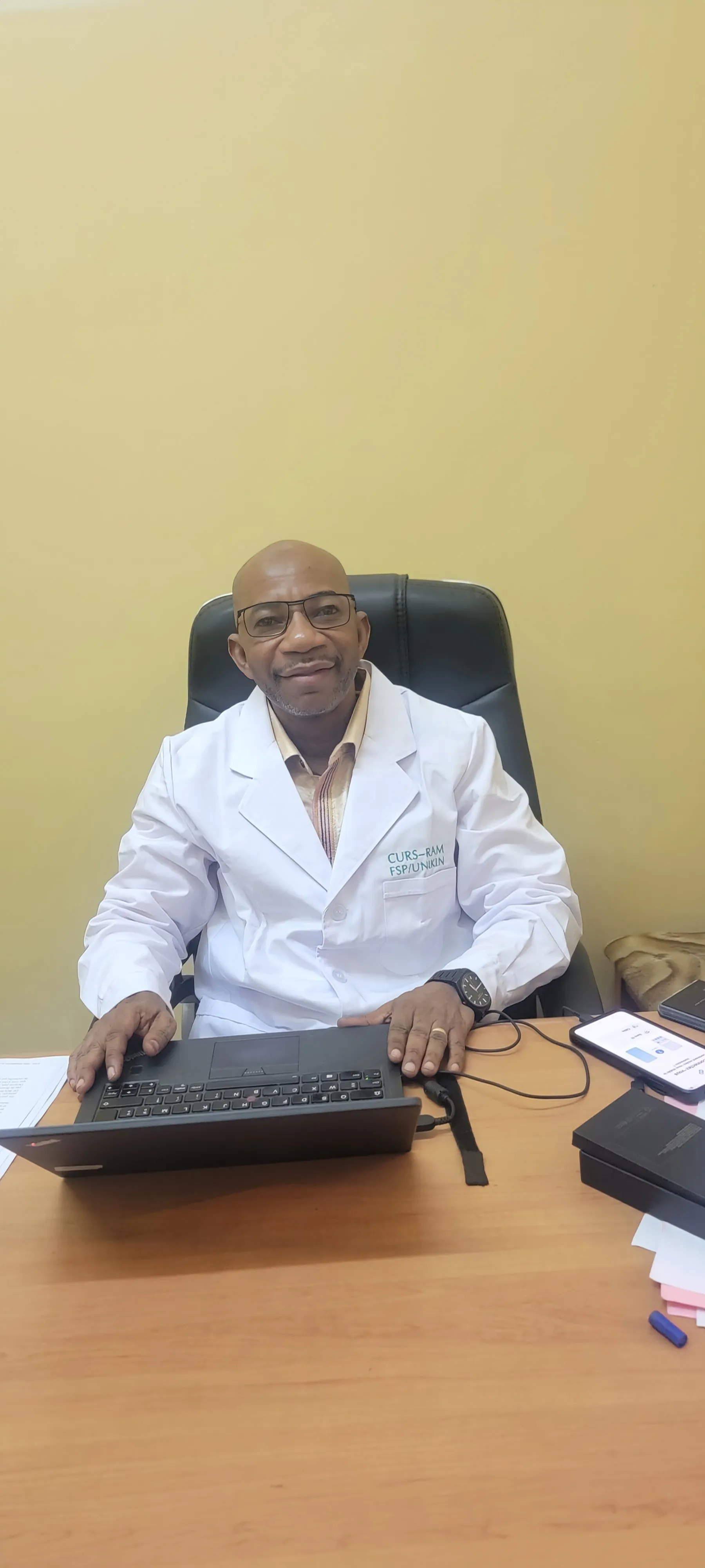 Photo du Professeur Liesse Iyamba